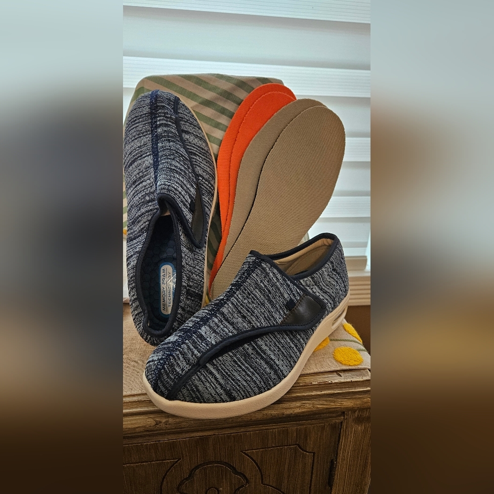Youyun Orthopedic Slip On Shoes